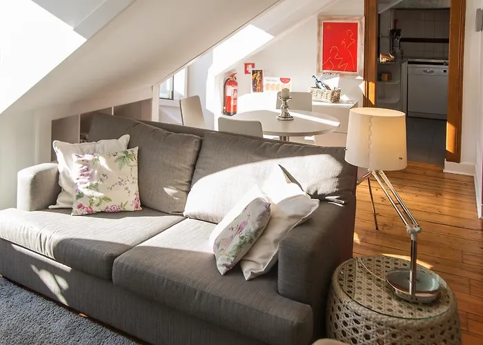 Flh Chiado Terrace Flat Апартаменты Лиссабон