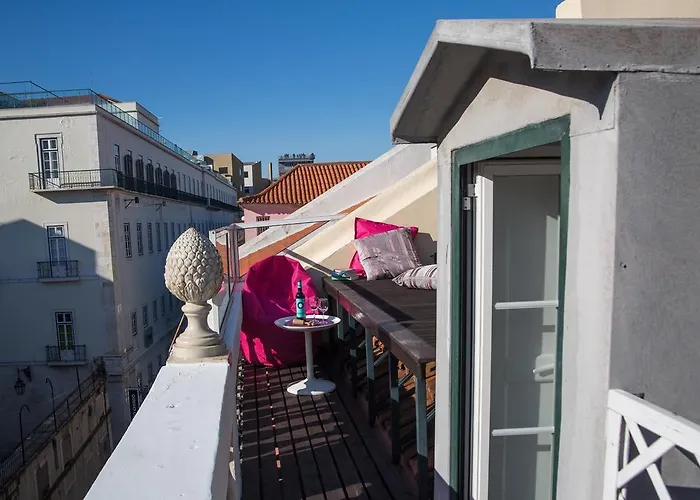 Апартаменты Flh Chiado Terrace Flat *