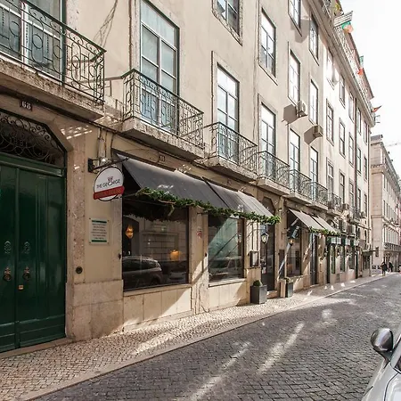 Flh Chiado Terrace Flat * Lisbon