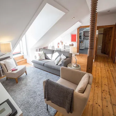 Flh Chiado Terrace Flat * Lizbona